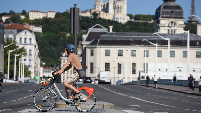 V lo v v los et trottinettes en libre service Ville de Lyon